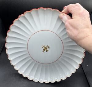 Rare Vintage Meissen fluted Scalloped bowl Cake Plate Crossed Swords Mark -1/25